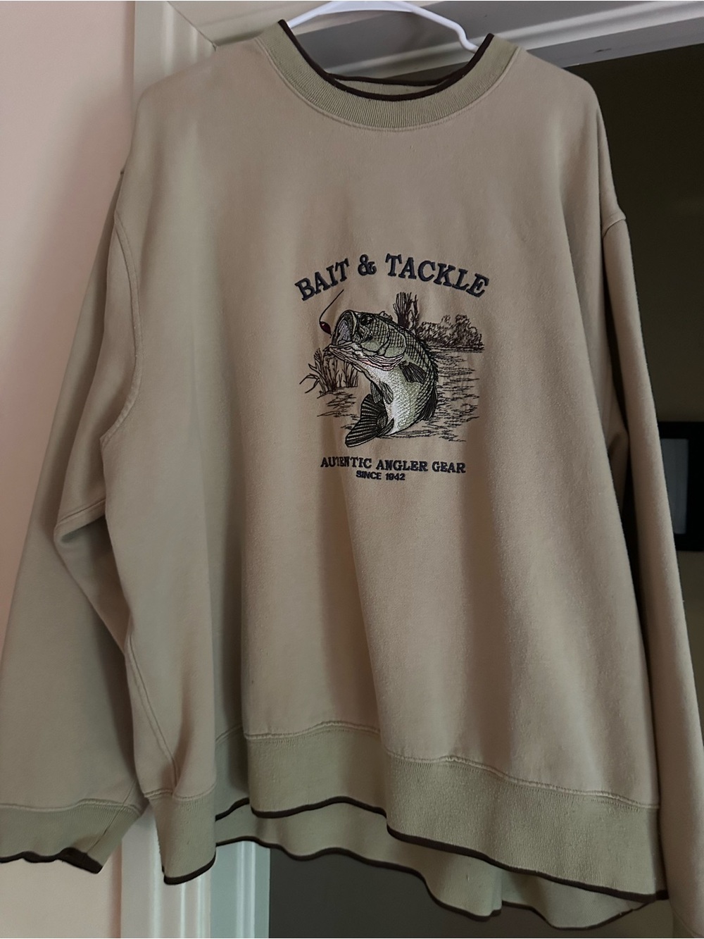 Vintage 90s Rugged Wear Fishing Sweatshirt Embroidered Bass 2XL